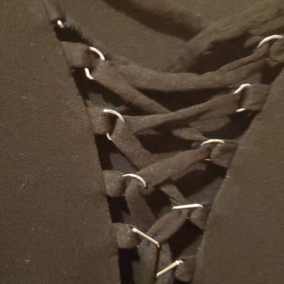 Dress - Picture 2 of 4